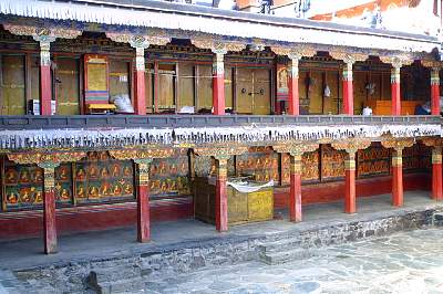 Kairen's_Tibet_233_2001-10-03 17.24.41 IMG_5540.JPG